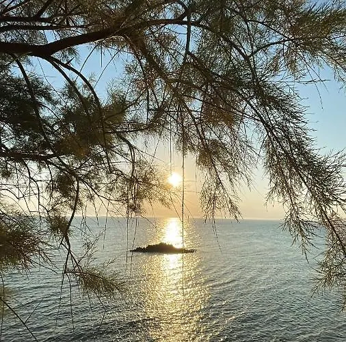 εξοχικό Elia Lakonias